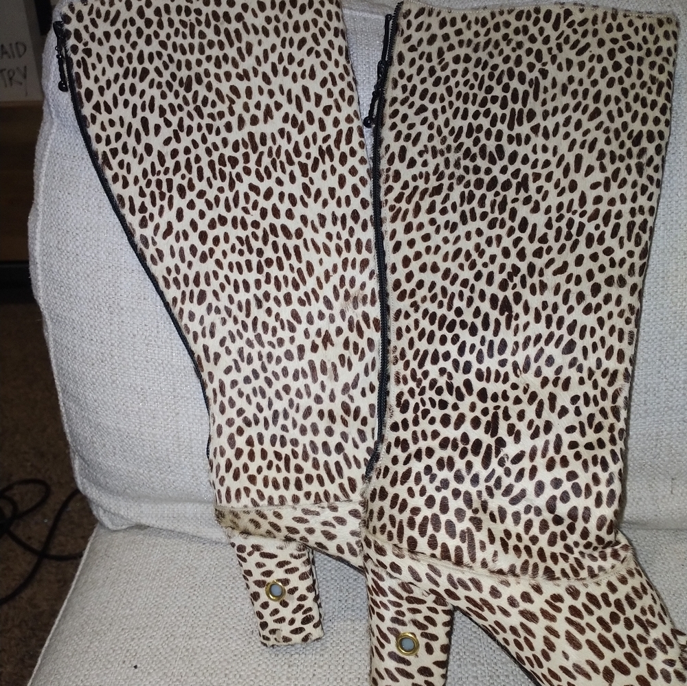Boots - Picture 2 of 2